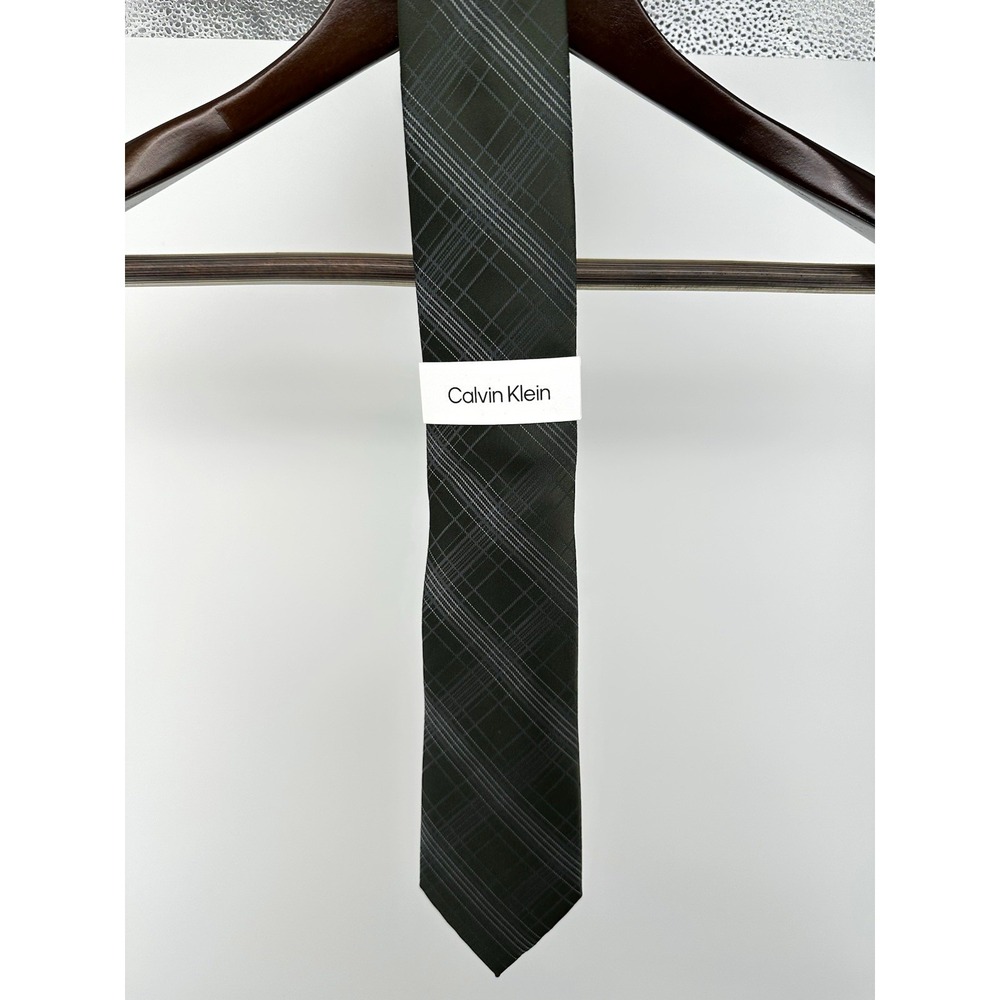 Calvin Klein Men's Green/Gray Plaid & Checks Woven Silk Pointed Tie